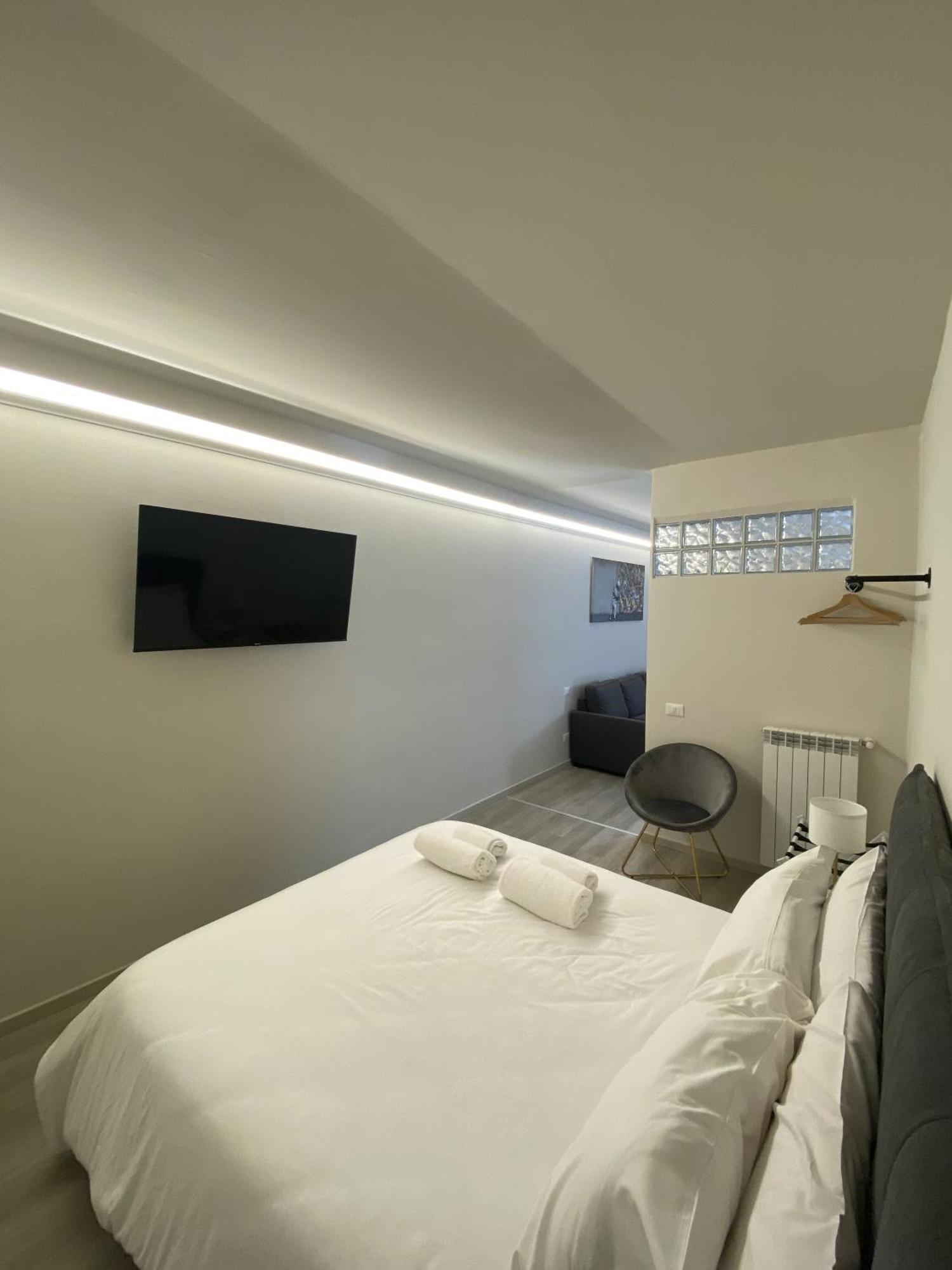 7Suites Эмполи Номер фото